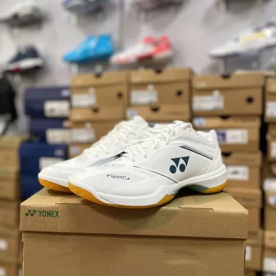 Yonex Power Cushion 65Z4 – Siêu Phẩm Giày Cầu Lông Cao Cấp Dẫn Đầu Xu Hướng 2025