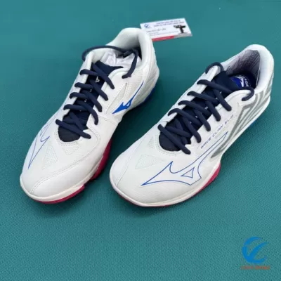 Tìm giày cầu lông Mizuno chính hãng? COVISPORT có những gì bạn cần!