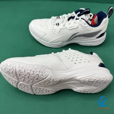 Săn lùng mẫu giày cầu lông Lining mới nhất hiện nay