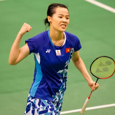 CÔ GÁI VÀNG CỦA LÀNG CẦU LÔNG VIỆT NAM LÊN NGÔI Á QUÂN