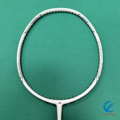 Địa chỉ uy tín mua vợt cầu lông Yonex chuyên thủ chính hãng