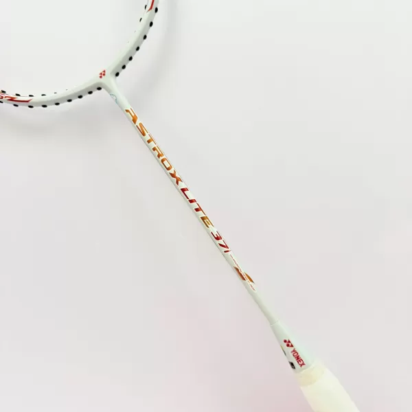 Vợt Cầu Lông Yonex Astrox Lite 37I (Off White) Chính Hãng