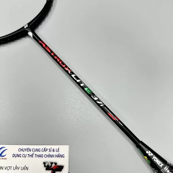 Vợt Cầu Lông Yonex Astrox Lite 37i Chính Hãng