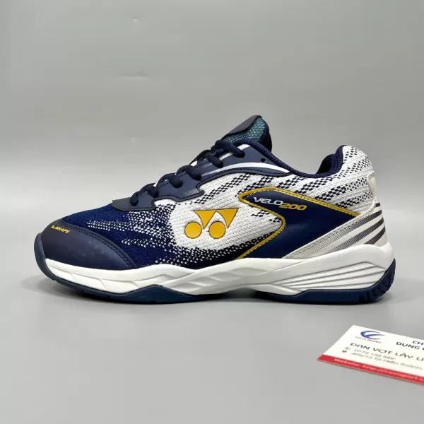 Giày Cầu Lông Yonex Velo 200 Chính Hãng