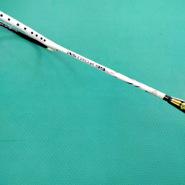 Vợt Cầu Lông Yonex Astrox 99 Play (Trắng) Chính Hãng