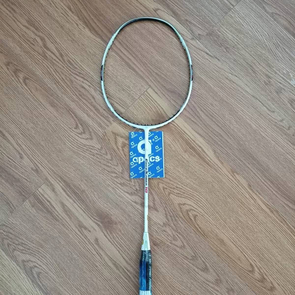 Vợt Cầu Lông Apacs EDGE SABER 10 Trắng Chính Hãng